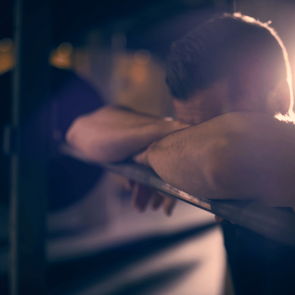 Berbaktilah Walau Lelah, Sebab Kewajiban Berbakti Tidak Berhenti Hanya Karena Keduanya Meninggalkan Bumi